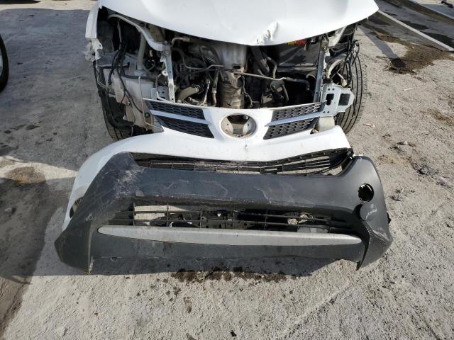 Photo 13 from auction – 2015 TOYOTA RAV4 XLE with VIN 2T3WFREV6FW205229