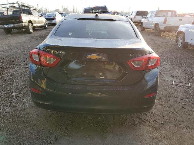Photo 6 from auction – 2018 CHEVROLET CRUZE LT with VIN 1G1BE5SM7J7154682