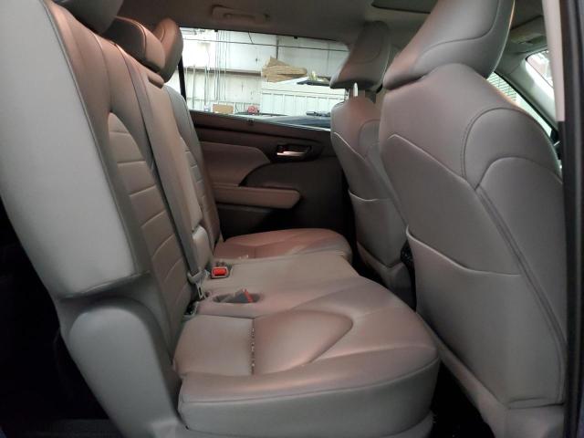 Photo 11 from auction – 2021 TOYOTA HIGHLANDER with VIN 5TDGZRAH8MS514484