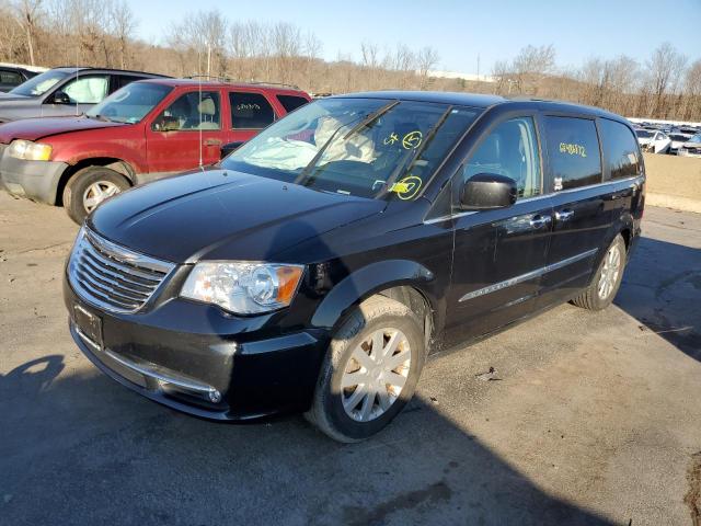 CHRYSLER TOWN & COU 2015 with VIN 2C4RC1BG7FR630160 - Photo from auction