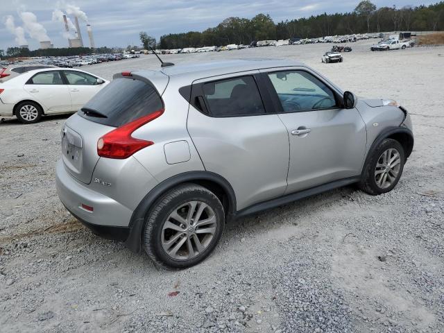 Photo 3 from auction – 2011 NISSAN JUKE S with VIN JN8AF5MVXBT009915