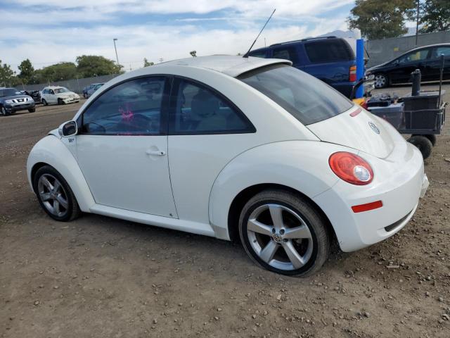 Photo 2 from auction – 2008 VOLKSWAGEN NEW BEETLE with VIN 3VWFG31C38M522689