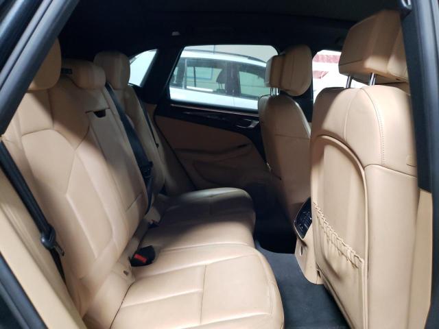 Photo 10 from auction – 2018 PORSCHE MACAN with VIN WP1AA2A59JLB05707