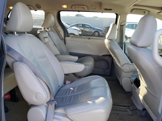 Photo 11 from auction – 2013 TOYOTA SIENNA XLE with VIN 5TDYK3DC9DS292897