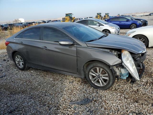 Photo 4 from auction – 2014 HYUNDAI SONATA GLS with VIN 5NPEB4ACXEH898102