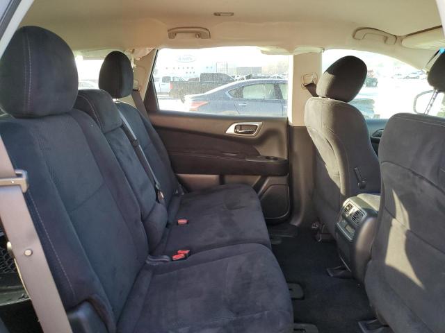 Photo 11 from auction – 2016 NISSAN PATHFINDER with VIN 5N1AR2MN2GC636354