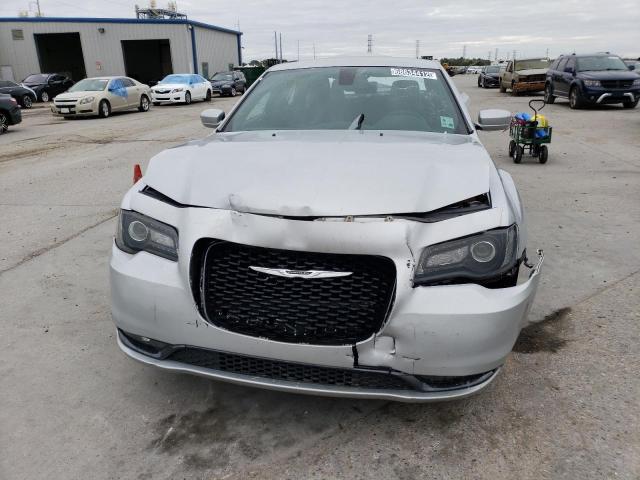Photo 5 from auction – 2020 CHRYSLER 300 S with VIN 2C3CCABG7LH141737