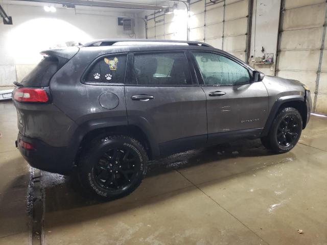 Photo 3 from auction – 2017 JEEP CHEROKEE T with VIN 1C4PJMBS7HW631449