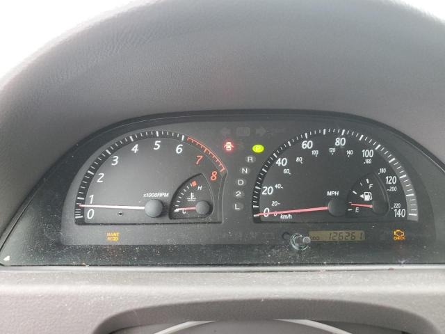 Photo 9 from auction – 2004 TOYOTA CAMRY LE with VIN 4T1BE32K74U905579