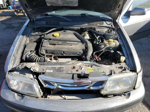 Photo 11 from auction – 2002 SAAB 9-3 SE with VIN YS3DF55K127016718