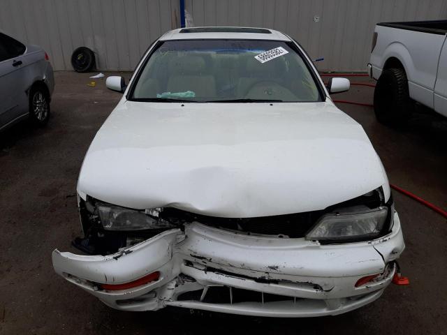 Photo 5 from auction – 1999 NISSAN MAXIMA with VIN JN1CA21D4XT812436