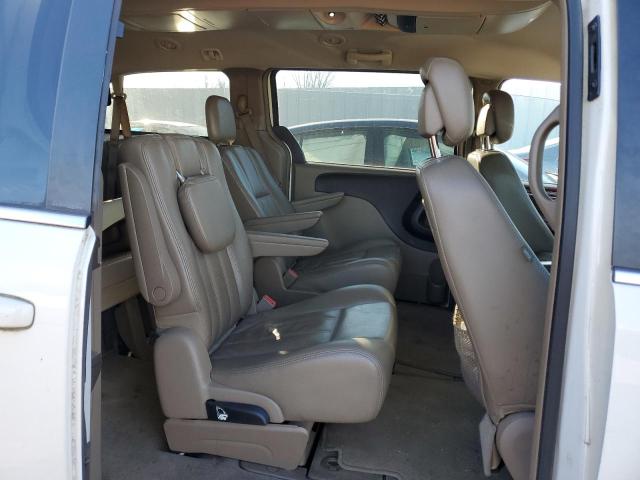 Photo 11 from auction – 2012 CHRYSLER TOWN & COU with VIN 2C4RC1BG1CR187578