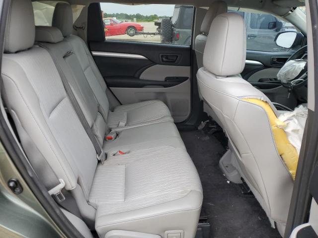Photo 11 from auction – 2015 TOYOTA HIGHLANDER with VIN 5TDZKRFH9FS069794
