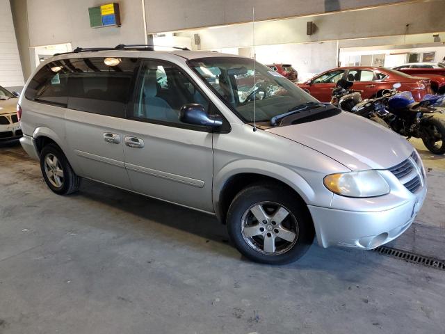 Photo 4 from auction – 2005 DODGE GRAND CARA with VIN 2D4GP44L95R596697