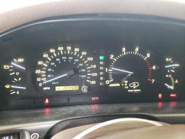 Photo 9 from auction – 2002 LEXUS LX 470 with VIN JTJHT00W923518461