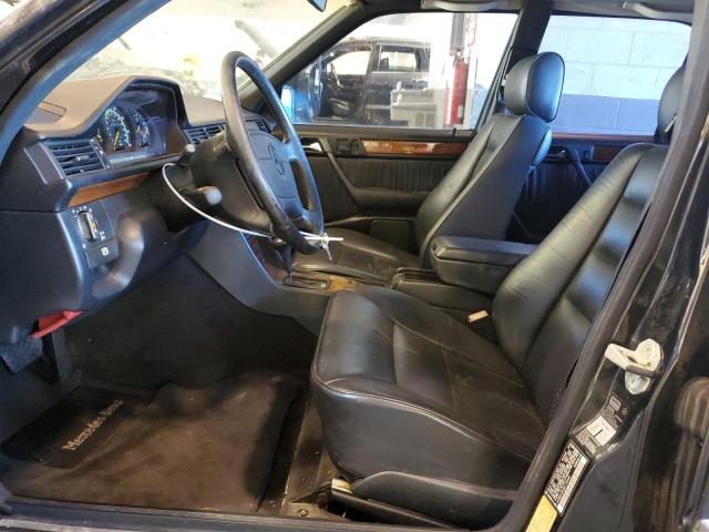 Photo 7 from auction – 1994 MERCEDES-BENZ E 320 with VIN WDBEA32E2RC139490