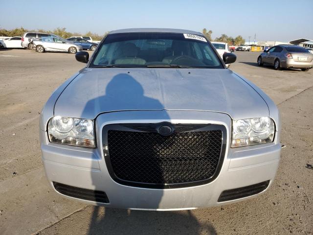 Photo 5 from auction – 2005 CHRYSLER 300 with VIN 2C3JA43R15H138625