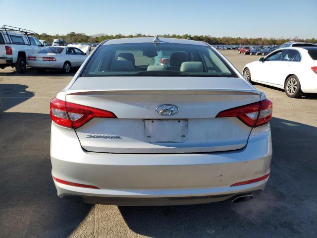 Photo 6 from auction – 2016 HYUNDAI SONATA SE with VIN 5NPE24AF9GH311997