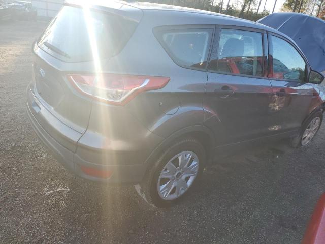 Photo 3 from auction – 2014 FORD ESCAPE S with VIN 1FMCU0F77EUA63047