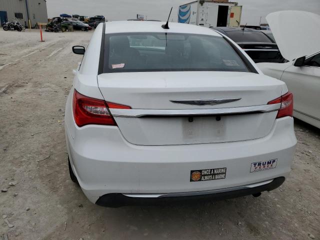 Photo 6 from auction – 2011 CHRYSLER 200 TOURIN with VIN 1C3BC1FBXBN612523