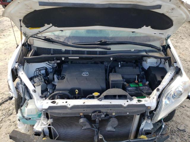 Photo 12 from auction – 2014 TOYOTA SIENNA LE with VIN 5TDKK3DC7ES426782