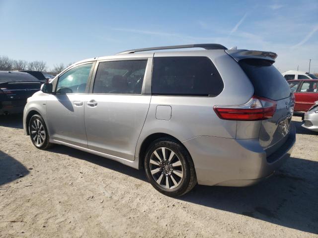 Photo 2 from auction – 2018 TOYOTA SIENNA LE with VIN 5TDJZ3DC8JS202292