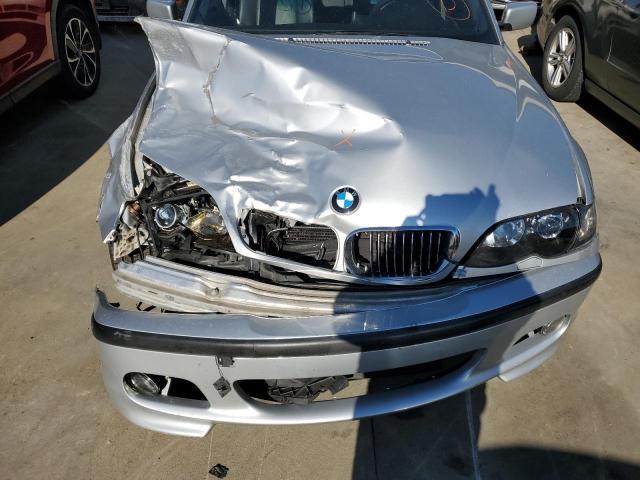 Photo 11 from auction – 2004 BMW 330 I with VIN WBAEV53404KM05706