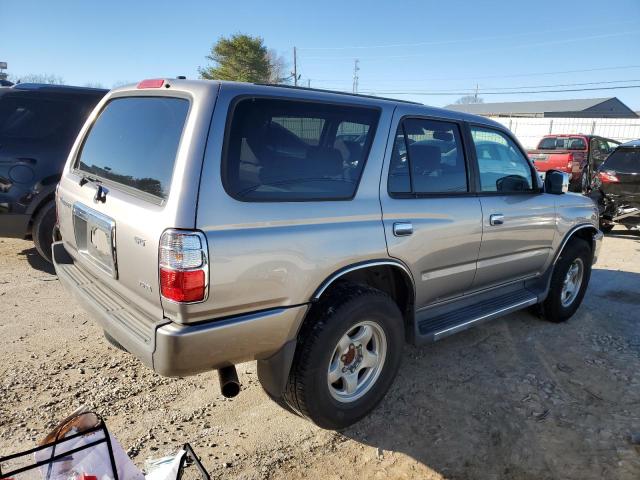 Photo 3 from auction – 2002 TOYOTA 4RUNNER SR with VIN JT3GN86R020220024