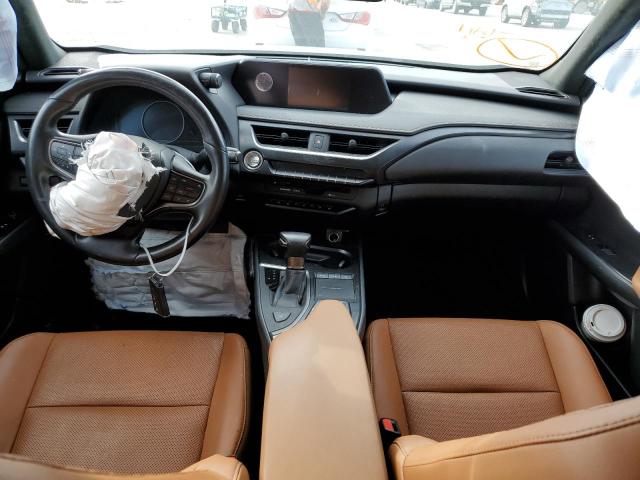 Photo 8 from auction – 2019 LEXUS UX 200 with VIN JTHY3JBH7K2008699