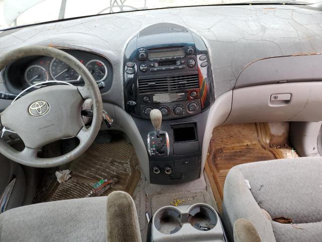 Photo 8 from auction – 2005 TOYOTA SIENNA CE with VIN 5TDZA23C95S284769