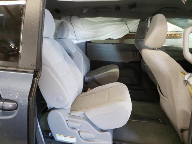 Photo 11 from auction – 2017 TOYOTA SIENNA LE with VIN 5TDJZ3DC6HS163390