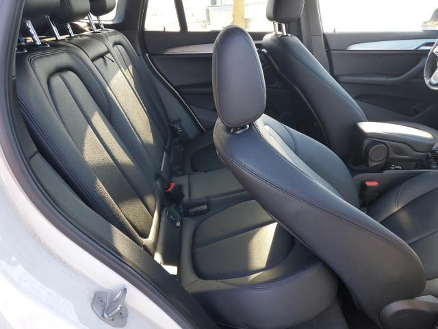 Photo 10 from auction – 2016 BMW X1 XDRIVE2 with VIN WBXHT3C36G5E55584