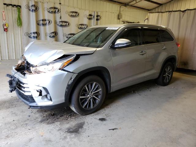TOYOTA HIGHLANDER 2017 with VIN 5TDKZRFH3HS509119 - Photo from auction