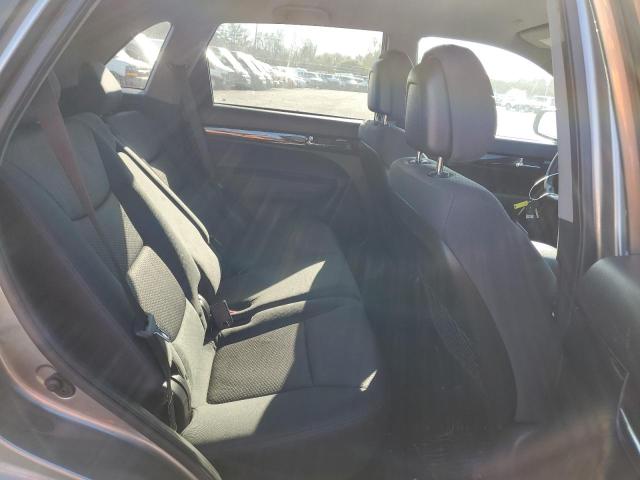 Photo 11 from auction – 2013 KIA SORENTO LX with VIN 5XYKTCA64DG396647