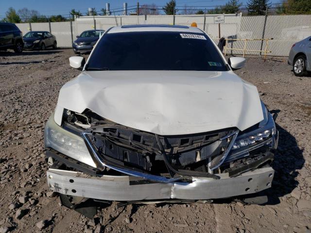 Photo 5 from auction – 2016 ACURA ILX PREMIU with VIN 19UDE2F77GA002126