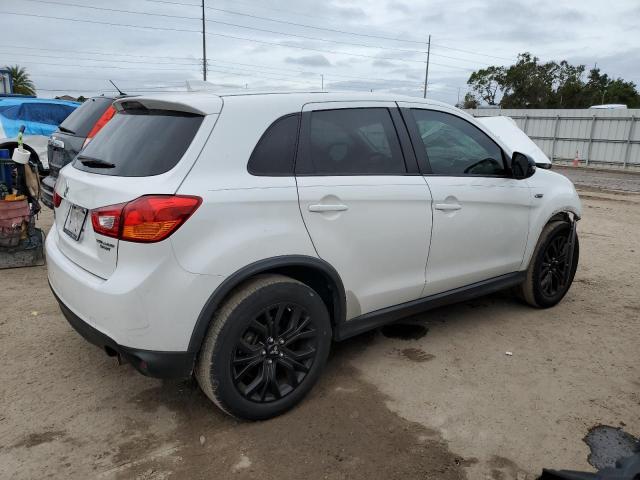 Photo 3 from auction – 2017 MITSUBISHI OUTLANDER with VIN JA4AP3AU1HZ033030