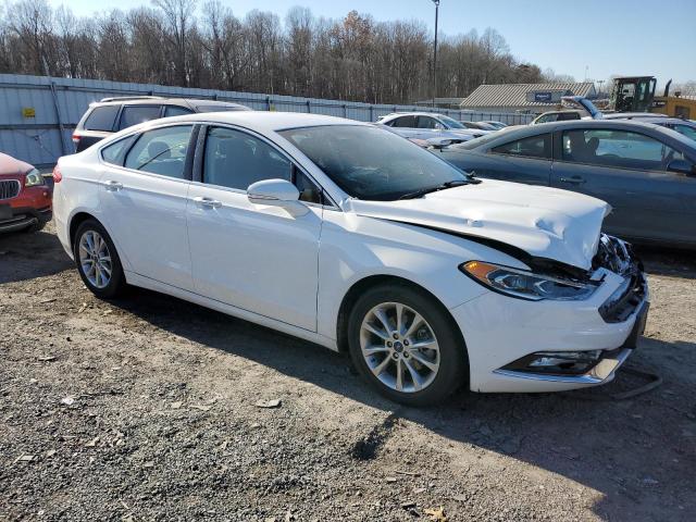 Photo 4 from auction – 2017 FORD FUSION SE with VIN 3FA6P0HD1HR286505