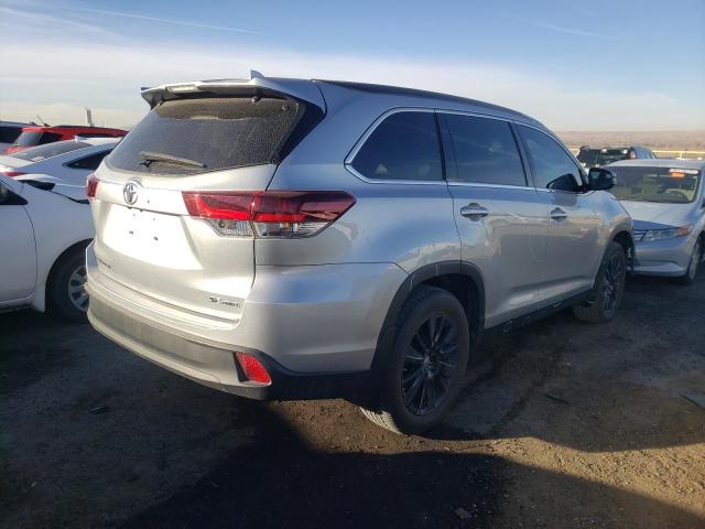 Photo 3 from auction – 2019 TOYOTA HIGHLANDER with VIN 5TDJZRFH5KS568773