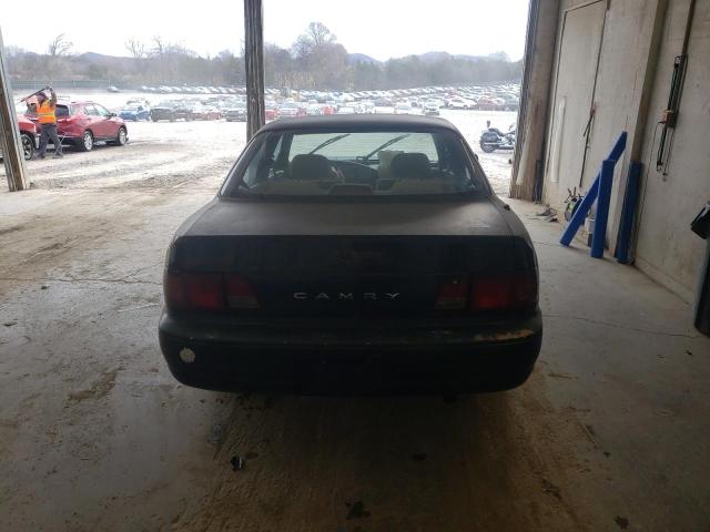 Photo 6 from auction – 1995 TOYOTA CAMRY LE with VIN JT2SK12E2S0292974