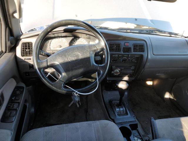 Photo 8 from auction – 2002 TOYOTA 4RUNNER SR with VIN JT3GN86R020220024