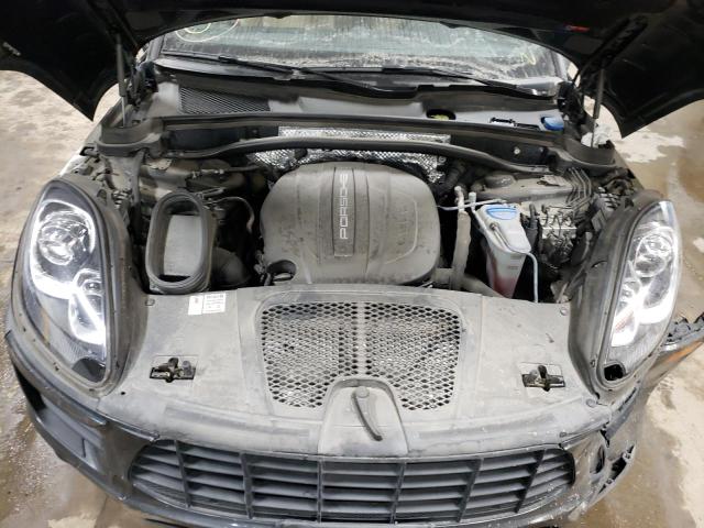 Photo 11 from auction – 2018 PORSCHE MACAN with VIN WP1AA2A59JLB05707