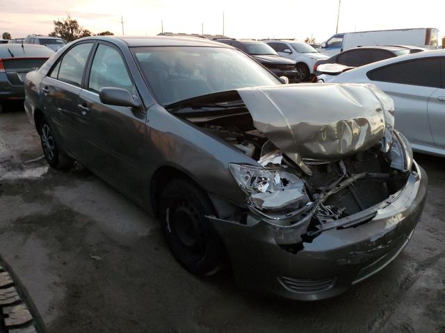 Photo 4 from auction – 2005 TOYOTA CAMRY LE with VIN 4T1BE32K75U968506