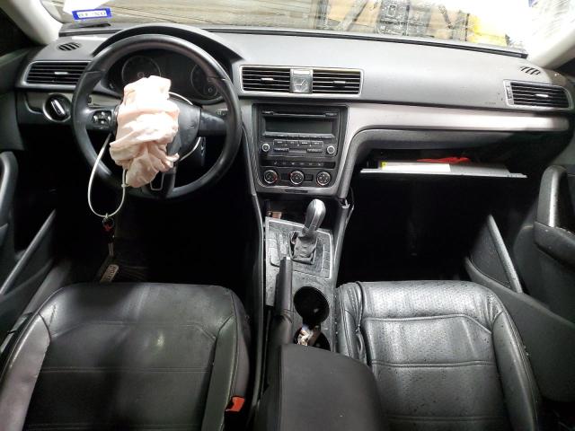 Photo 8 from auction – 2014 VOLKSWAGEN PASSAT S with VIN 1VWAT7A30EC099936