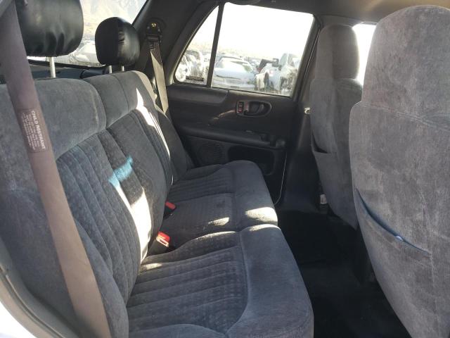 Photo 10 from auction – 1999 CHEVROLET BLAZER with VIN 1GNDT13W7X2228811