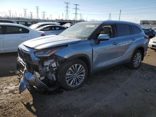 TOYOTA HIGHLANDER 2022 with VIN 5TDFZRBH3NS226738 - Photo from auction