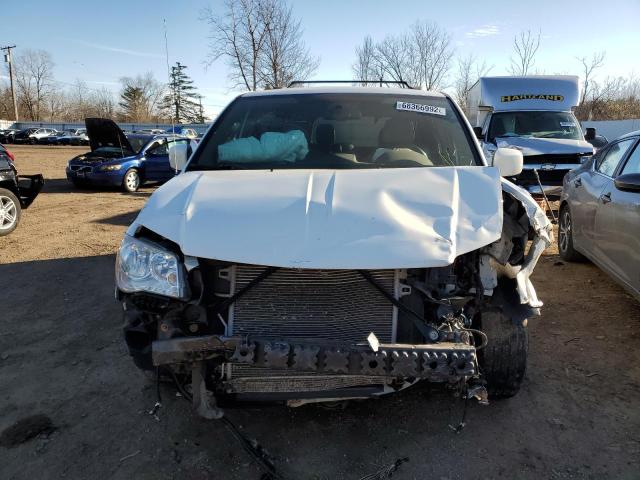 Photo 5 from auction – 2012 CHRYSLER TOWN & COU with VIN 2C4RC1BG1CR187578