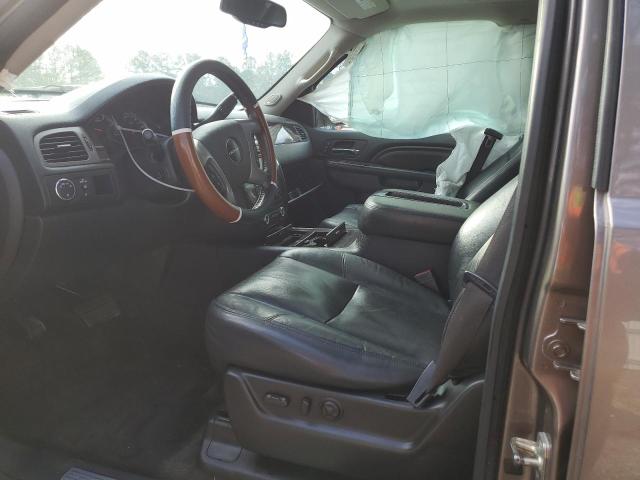 Photo 7 from auction – 2011 GMC YUKON DENA with VIN 1GKS2EEFXBR375250