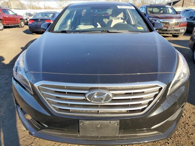 Photo 5 from auction – 2017 HYUNDAI SONATA SE with VIN 5NPE24AF7HH493832