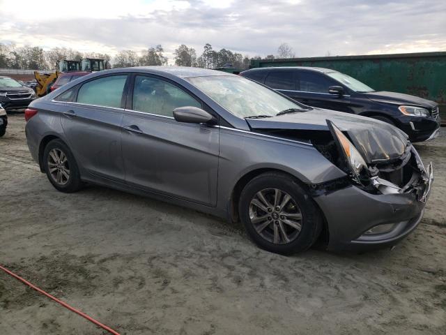 Photo 4 from auction – 2013 HYUNDAI SONATA GLS with VIN 5NPEB4AC9DH792206