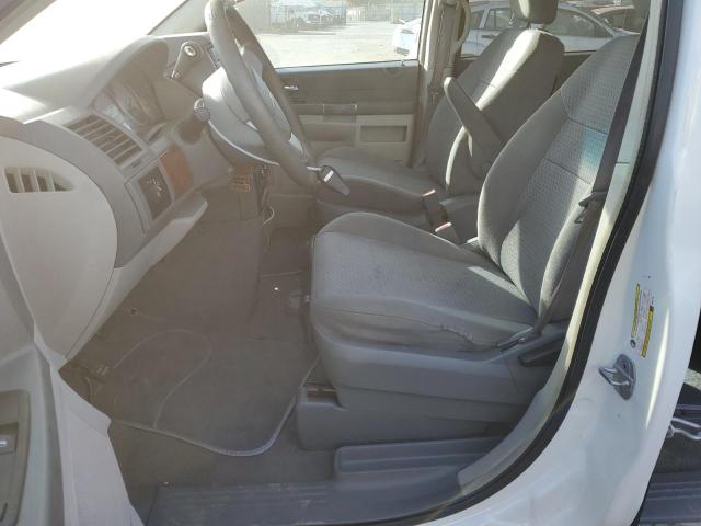 Photo 7 from auction – 2008 CHRYSLER TOWN & COU with VIN 2A8HR44H78R667786